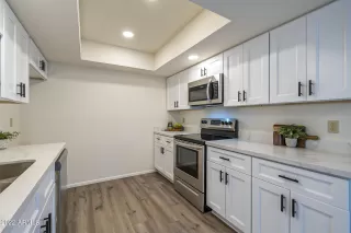 Photo #4: 6479950 Listing 