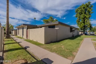 Photo #3: 6479983 Listing