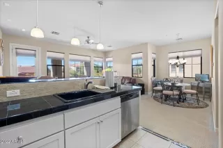 Photo #4: 6480017 Listing