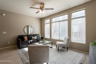 Photo #5: 6480038 Listing