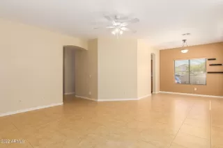 Photo #4: 6480082 Listing