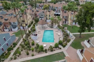 Photo #2: 6480226 Listing