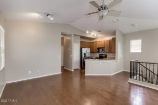 Photo #3: 6480289 Listing