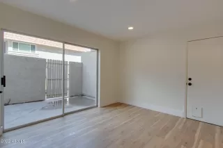 Photo #5: 6480298 Listing