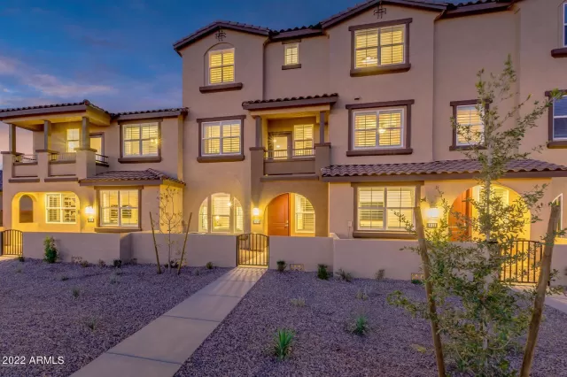 MLS: 6480560 Condo For Sale