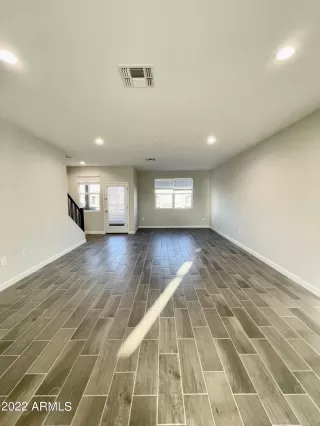 Photo #2: 6480560 Listing