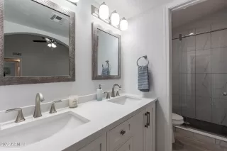 Photo #4: 6480638 Listing 