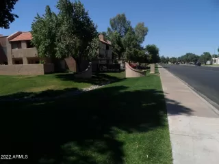 Photo #2: 6480717 Listing 