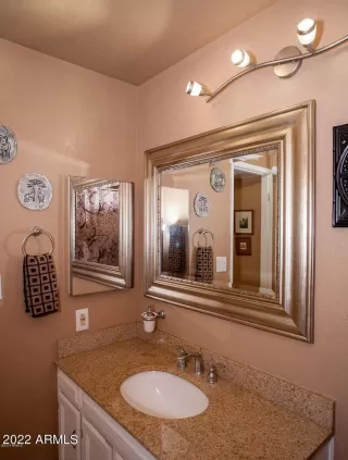 Photo #6: 6480717 Listing 