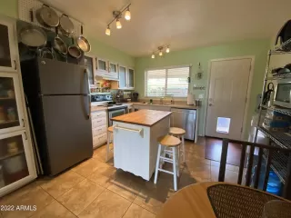 Photo #3: 6480941 Listing 