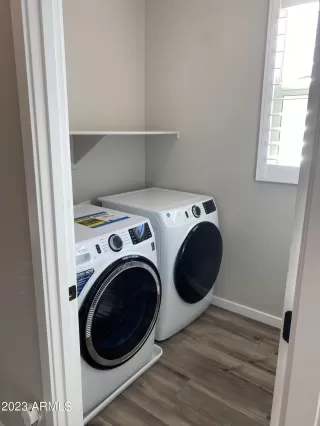 Photo #5: 6481488 Listing