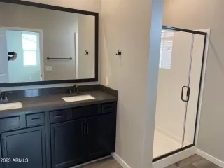 Photo #6: 6481488 Listing