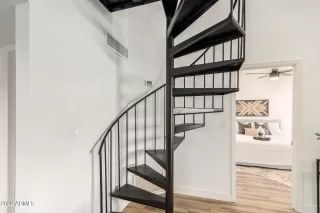 Photo #3: 6481748 Listing