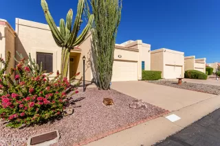 Photo #1: 6481825 Listing 