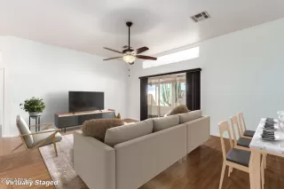 Photo #4: 6481825 Listing 