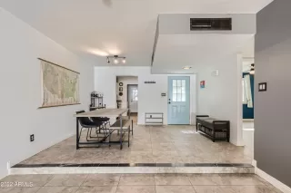 Photo #5: 6481975 Listing