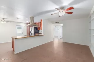 Photo #2: 6482327 Listing