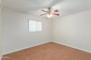 Photo #6: 6482327 Listing