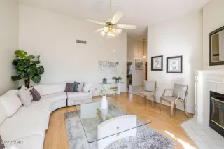 Photo #6: 6482348 Listing