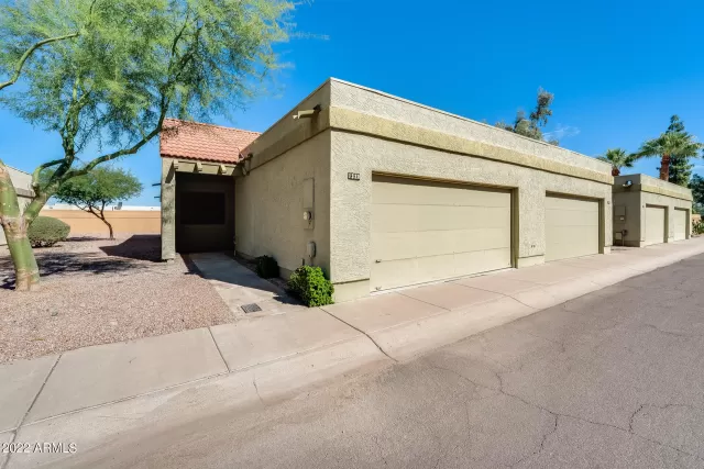 MLS: 6482967 Condo For Sale