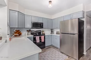 Photo #4: 6483204 Listing