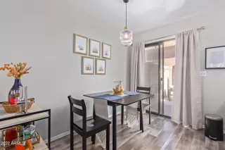 Photo #6: 6483204 Listing