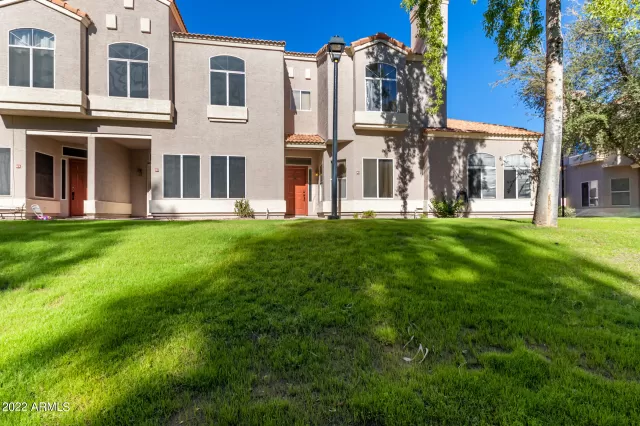 MLS: 6483321 Condo For Sale