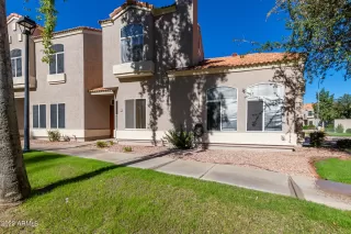 Photo #2: 6483321 Listing 