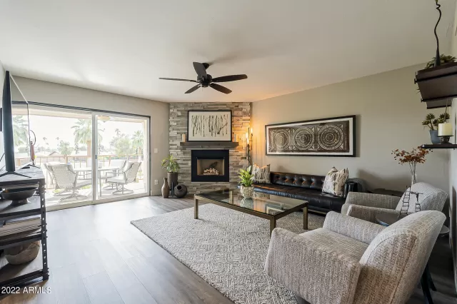 MLS: 6484114 Condo For Sale