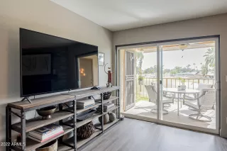 Photo #3: 6484114 Listing 