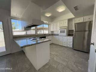 Photo #2: 6484135 Listing