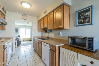 Photo #2: 6484466 Listing