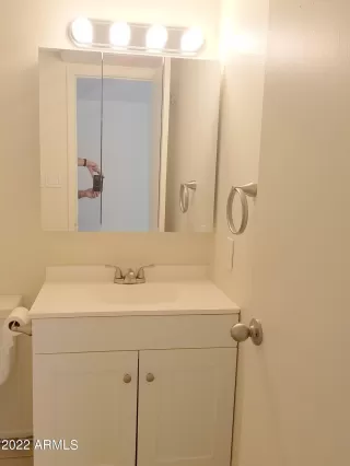 Photo #4: 6484492 Listing