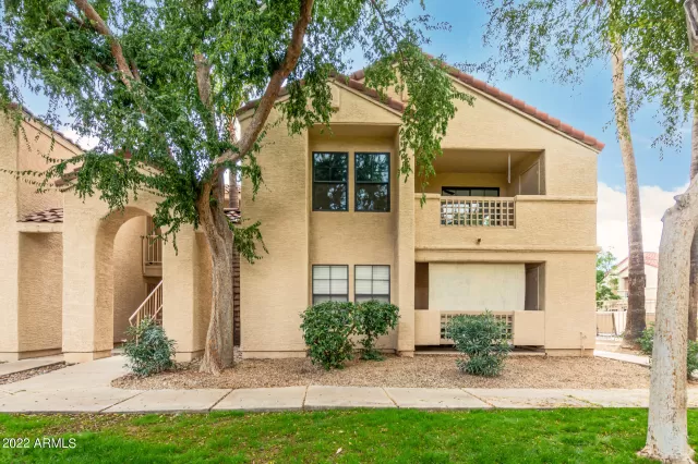 MLS: 6484949 Condo For Sale