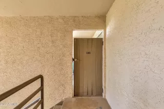 Photo #5: 6485221 Listing