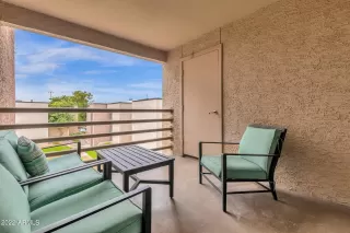 Photo #6: 6485221 Listing