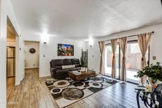 Photo #5: 6485350 Listing 