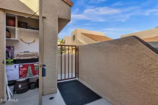 Photo #6: 6485429 Listing