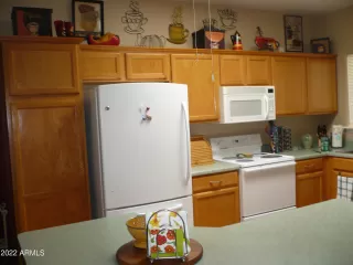 Photo #5: 6485488 Listing