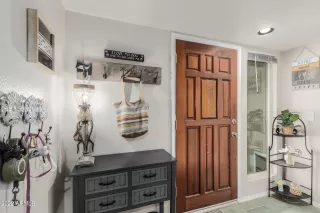 Photo #6: 6485564 Listing