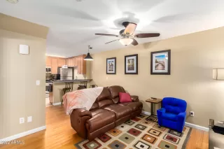 Photo #4: 6485592 Listing 