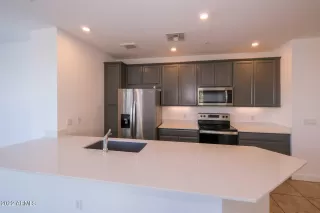 Photo #4: 6485729 Listing 