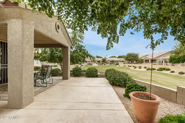 MLS: 6486052 Condo For Sale