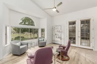 Photo #4: 6486052 Listing 