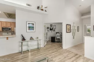 Photo #6: 6486052 Listing 