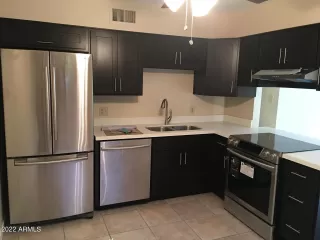 Photo #6: 6486189 Listing 