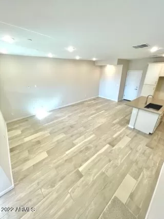 Photo #1: 6486237 Listing