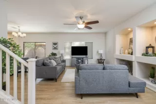 Photo #2: 6486298 Listing