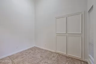 Photo #6: 6486438 Listing