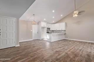 Photo #1: 6486462 Listing